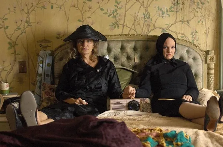 Серые сады (2009) скачать торрент файл Серые сады (2009) фильм скачать торрент файл