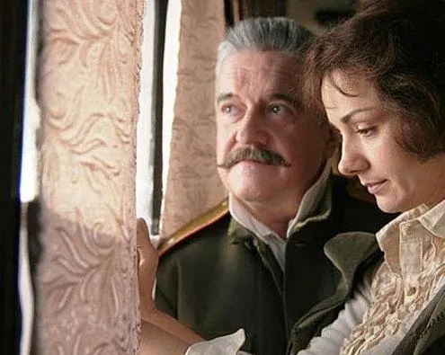 Багровый цвет снегопада (2008) в хорошем качестве скачать торрент файл Багровый цвет снегопада (2008) фильм в хорошем качестве скачать торрент файл