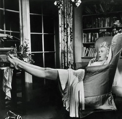 Зуд седьмого года (1955) скачать торрент файл Зуд седьмого года (1955) фильм скачать торрент файл