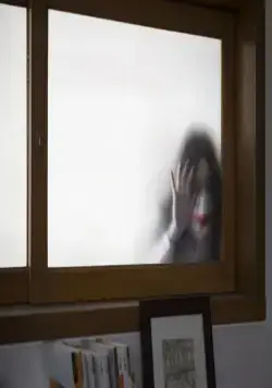 История призрачной девушки (2014) скачать торрент файл История призрачной девушки (2014) фильм скачать торрент файл