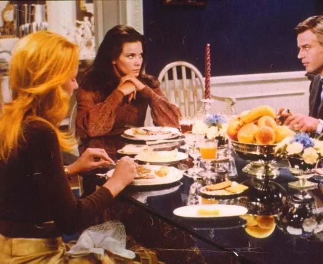 Ящерица в женской коже (1971) скачать торрент бесплатно Ящерица в женской коже (1971) фильм скачать торрент бесплатно