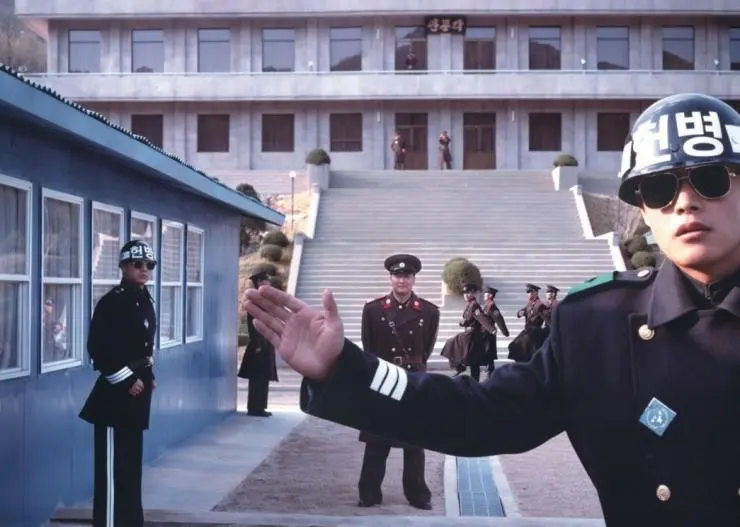 Объединённая зона безопасности (2000) скачать торрент файл Объединённая зона безопасности (2000) фильм скачать торрент файл