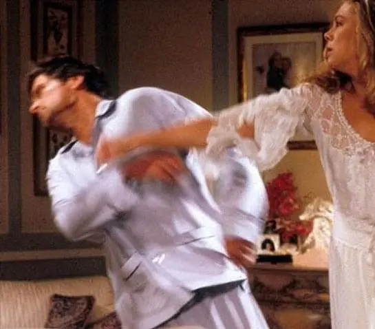 Война супругов Роуз (1989) скачать торрент бесплатно Война супругов Роуз (1989) фильм скачать торрент бесплатно