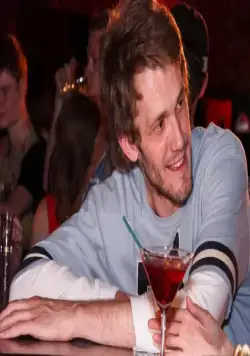 Пятый этаж без лифта (2013) 1 сезон 1-1,2,3,4 серия скачать торрент бесплатно Пятый этаж без лифта (2013) сериал 1-1,2,3,4 серию 1 сезона скачать торрент бесплатно