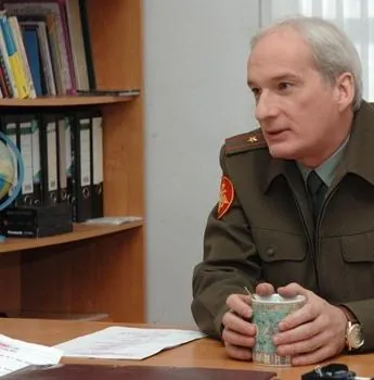 Кадетство (2006) 1-3 сезон 1-68,69,70 серия в хорошем качестве скачать торрент файл Кадетство (2006) сериал 1-68,69,70 серию 1-3 сезона в хорошем качестве скачать торрент файл