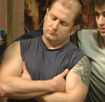 Зона (2006) 1 сезон 1-48,49,50 серия скачать торрент бесплатно Зона (2006) сериал 1-48,49,50 серию 1 сезона скачать торрент бесплатно