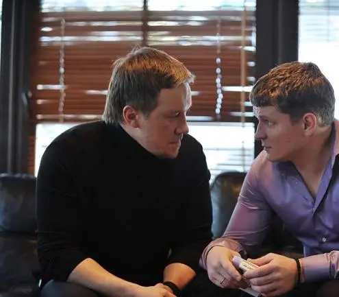 Братья (2012) 1 сезон 1-14,15,16 серия в хорошем качестве скачать торрент файл Братья (2012) сериал 1-14,15,16 серию 1 сезона в хорошем качестве скачать торрент файл