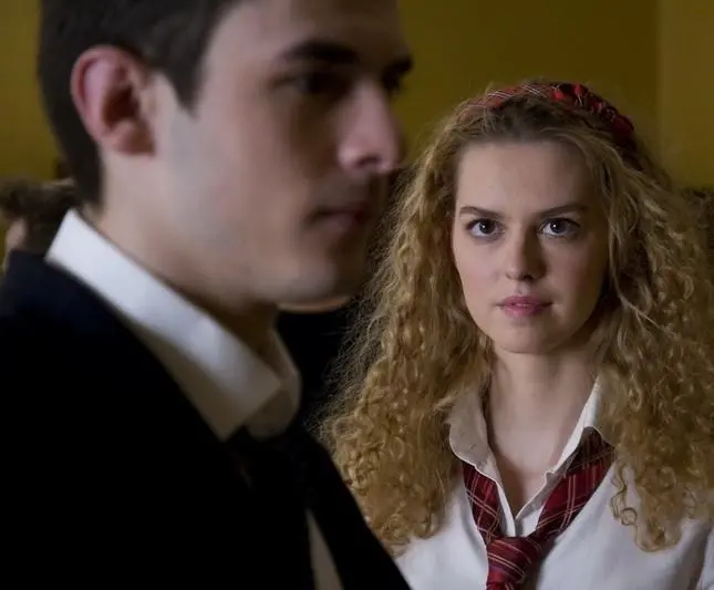 Золотые (2011) скачать торрент бесплатно Золотые (2011) сериал скачать торрент бесплатно