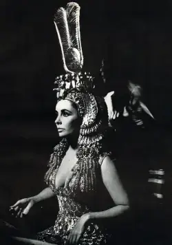 Клеопатра (1963) скачать торрент бесплатно Клеопатра (1963) фильм скачать торрент бесплатно