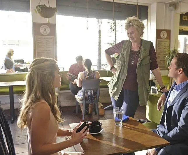 Ангел из ада (2016) 1 сезон 1-11,12,13 серия скачать торрент файл Ангел из ада (2016) сериал 1-11,12,13 серию 1 сезона скачать торрент файл