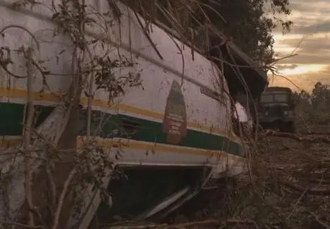 Нашествие (2005) 1 сезон 1-20,21,22 серия скачать торрент файл Нашествие (2005) сериал 1-20,21,22 серию 1 сезона скачать торрент файл