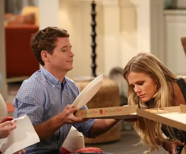 У друзей жизнь лучше (2014) скачать торрент файл У друзей жизнь лучше (2014) сериал скачать торрент файл