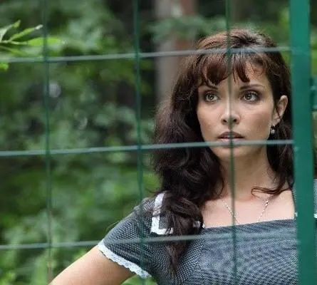 Закрытая школа (2011) 1-4 сезон 1-40,41,42 серия скачать торрент бесплатно Закрытая школа (2011) сериал 1-40,41,42 серию 1-4 сезона скачать торрент бесплатно