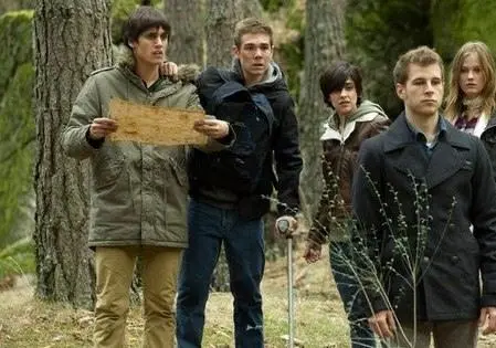 Полнолуние (2012) 1-2 сезон 1-6,7,8 серия скачать торрент бесплатно Полнолуние (2012) сериал 1-6,7,8 серию 1-2 сезона скачать торрент бесплатно