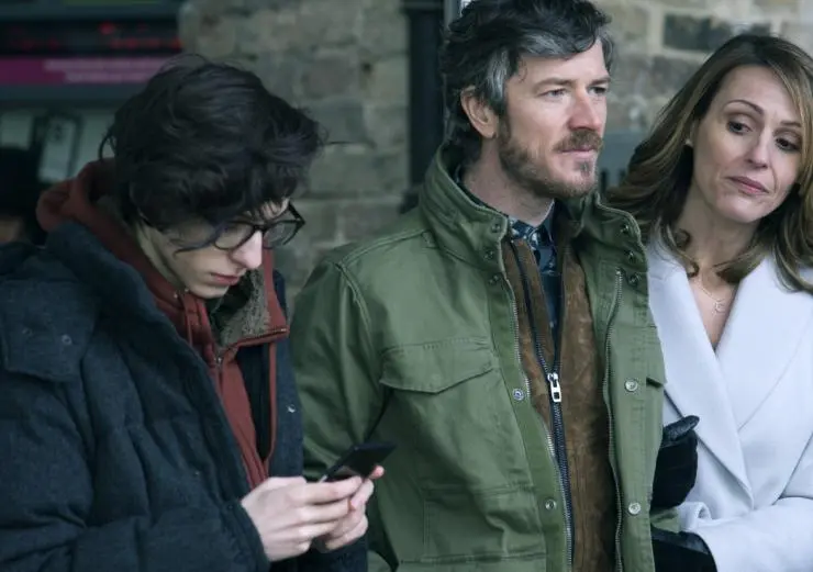 Спаси меня (2018) 1-2 сезон 1-4,5,6 серия скачать торрент файл Спаси меня (2018) сериал 1-4,5,6 серию 1-2 сезона скачать торрент файл