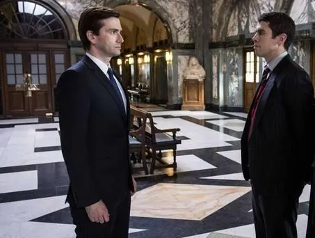 Мастер побега (2013) 1 сезон 1-1,2,3 серия в хорошем качестве скачать торрент файл Мастер побега (2013) сериал 1-1,2,3 серию 1 сезона в хорошем качестве скачать торрент файл