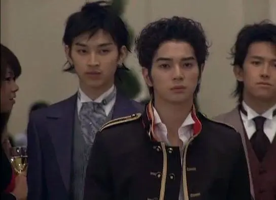 Цветочки после ягодок (2005) скачать торрент файл Цветочки после ягодок (2005) сериал скачать торрент файл