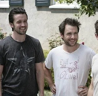 В Филадельфии всегда солнечно (2005) 1-17 сезон 1-6,7,8 серия скачать торрент бесплатно В Филадельфии всегда солнечно (2005) сериал 1-6,7,8 серию 1-17 сезона скачать торрент бесплатно