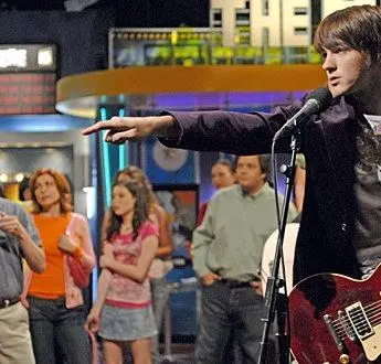 Дрейк и Джош (2004) 1-4 сезон 1-18,19,20 серия в хорошем качестве скачать торрент файл Дрейк и Джош (2004) сериал 1-18,19,20 серию 1-4 сезона в хорошем качестве скачать торрент файл