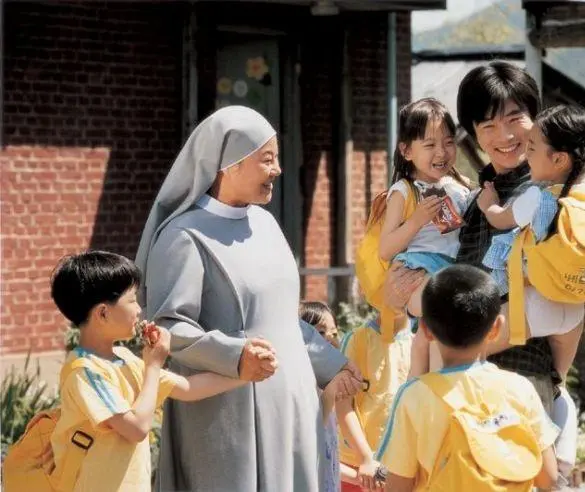 Любовь так прекрасна (2004) в хорошем качестве скачать торрент файл Любовь так прекрасна (2004) фильм в хорошем качестве скачать торрент файл