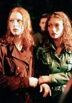 Городские легенды (1998) скачать торрент бесплатно Городские легенды (1998) фильм скачать торрент бесплатно