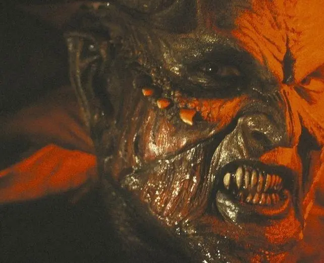 Джиперс Криперс 2 (2002) скачать торрент файл Джиперс Криперс 2 (2002) фильм скачать торрент файл