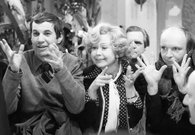 Гараж (1979) в хорошем качестве скачать торрент файл Гараж (1979) фильм в хорошем качестве скачать торрент файл