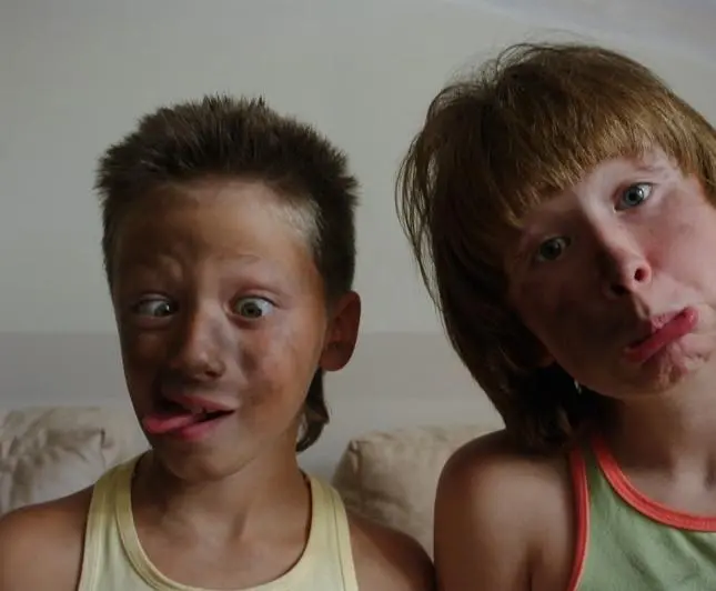 Три дня с придурком (2011) скачать торрент файл Три дня с придурком (2011) фильм скачать торрент файл