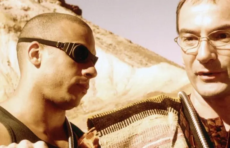 Чёрная дыра (1999) скачать торрент бесплатно Чёрная дыра (1999) фильм скачать торрент бесплатно