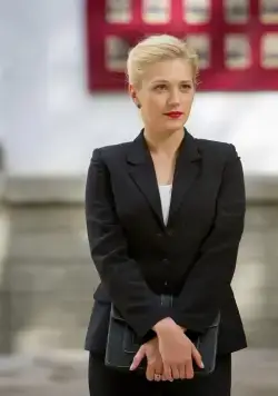 Модель счастливой жизни (2014) 1 сезон 1-1,2 серия в хорошем качестве скачать торрент файл Модель счастливой жизни (2014) фильм 1-1,2 серию 1 сезона в хорошем качестве скачать торрент файл