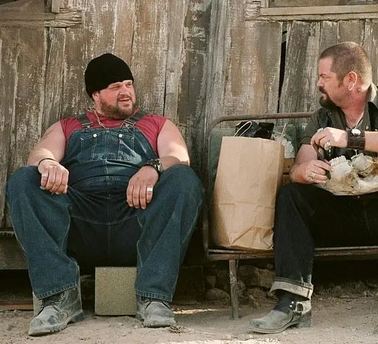 Мисс Конгениальность 2: Прекрасна и опасна (2005) скачать торрент бесплатно Мисс Конгениальность 2: Прекрасна и опасна (2005) фильм скачать торрент бесплатно