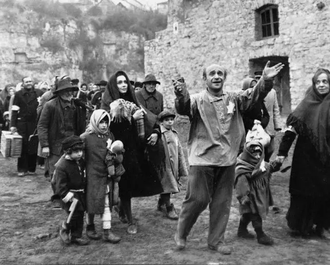 Комиссар (1967) скачать торрент бесплатно Комиссар (1967) фильм скачать торрент бесплатно