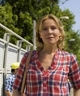 Заезжий молодец (2014) скачать торрент бесплатно Заезжий молодец (2014) фильм скачать торрент бесплатно