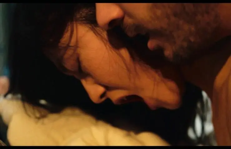 Любовь и ссадины (2011) скачать торрент файл Любовь и ссадины (2011) фильм скачать торрент файл