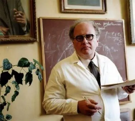 Девять Семь Семь (2006) скачать торрент бесплатно Девять Семь Семь (2006) фильм скачать торрент бесплатно