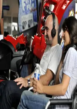 Все то, что сверкает (2010) в хорошем качестве скачать торрент файл Все то, что сверкает (2010) фильм в хорошем качестве скачать торрент файл