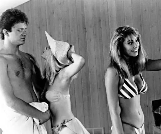 Студенческие каникулы (1985) скачать торрент бесплатно Студенческие каникулы (1985) фильм скачать торрент бесплатно