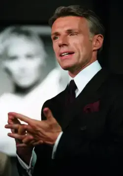 Женщина-кошка (2004) скачать торрент бесплатно Женщина-кошка (2004) фильм скачать торрент бесплатно