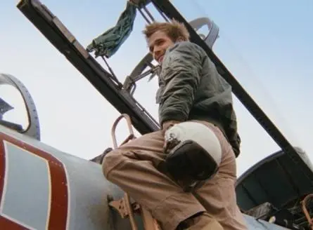 Красное небо (2014) скачать торрент бесплатно Красное небо (2014) фильм скачать торрент бесплатно