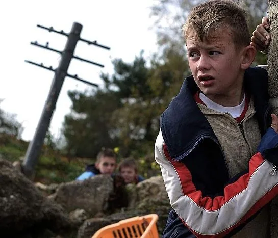 Невидимые дети (2005) скачать торрент бесплатно Невидимые дети (2005) фильм скачать торрент бесплатно