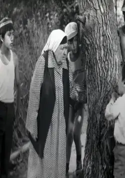 Бабушка-генерал (1982) скачать торрент файл Бабушка-генерал (1982) фильм скачать торрент файл