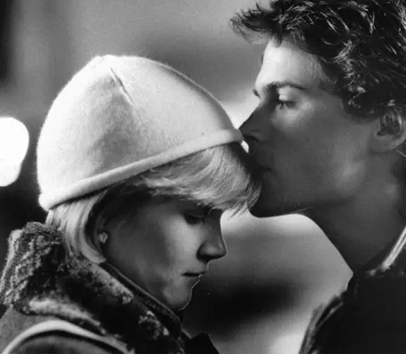 Огни святого Эльма (1985) скачать торрент бесплатно Огни святого Эльма (1985) фильм скачать торрент бесплатно