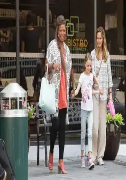 Чудеса с небес (2016) в хорошем качестве скачать торрент файл Чудеса с небес (2016) фильм в хорошем качестве скачать торрент файл