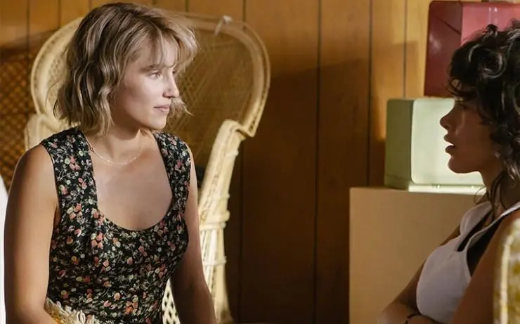 Обнаженная (2015) скачать торрент бесплатно Обнаженная (2015) фильм скачать торрент бесплатно