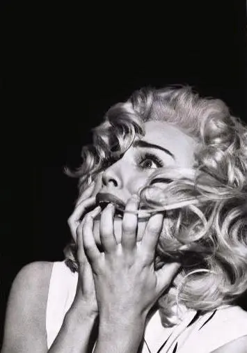 В постели с Мадонной (1991) скачать торрент файл В постели с Мадонной (1991) фильм скачать торрент файл