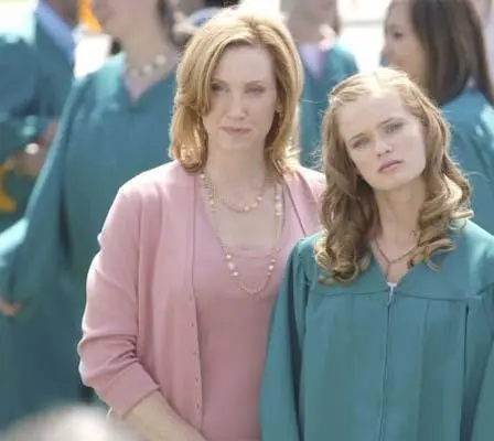 Возвращение в Хеллоуинтаун (2006) скачать торрент бесплатно Возвращение в Хеллоуинтаун (2006) фильм скачать торрент бесплатно