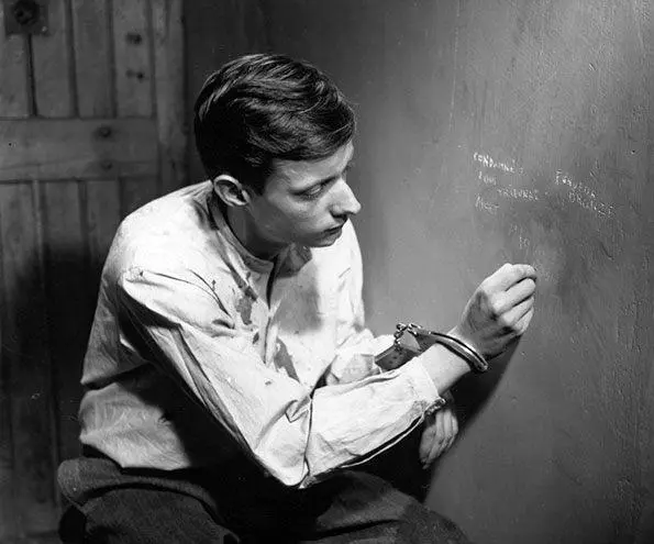 Приговоренный к смерти бежал, или Дух веет, где хочет (1956) скачать торрент файл Приговоренный к смерти бежал, или Дух веет, где хочет (1956) фильм скачать торрент файл