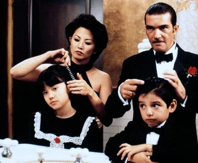 Четыре комнаты (1995) в хорошем качестве скачать торрент файл Четыре комнаты (1995) фильм в хорошем качестве скачать торрент файл