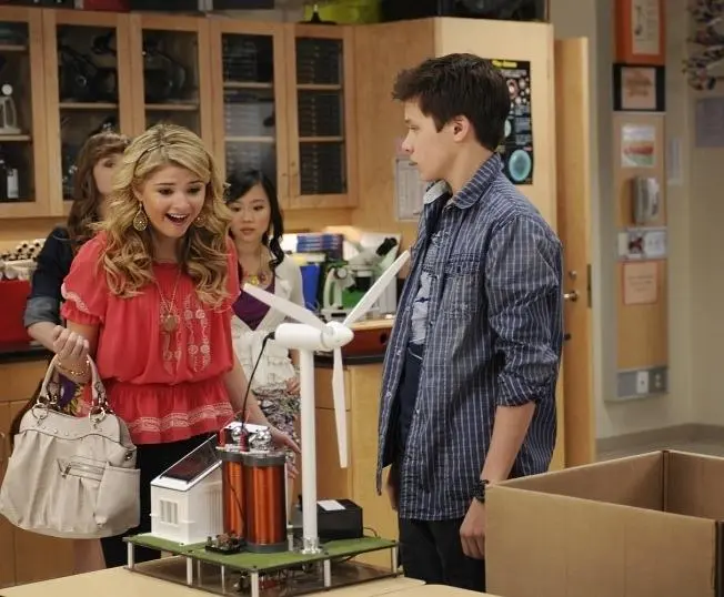 Заклятые друзья (2012) скачать торрент бесплатно Заклятые друзья (2012) фильм скачать торрент бесплатно