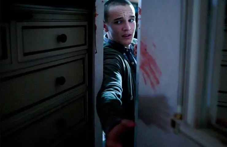 Не взрослей (2015) скачать торрент файл Не взрослей (2015) фильм скачать торрент файл